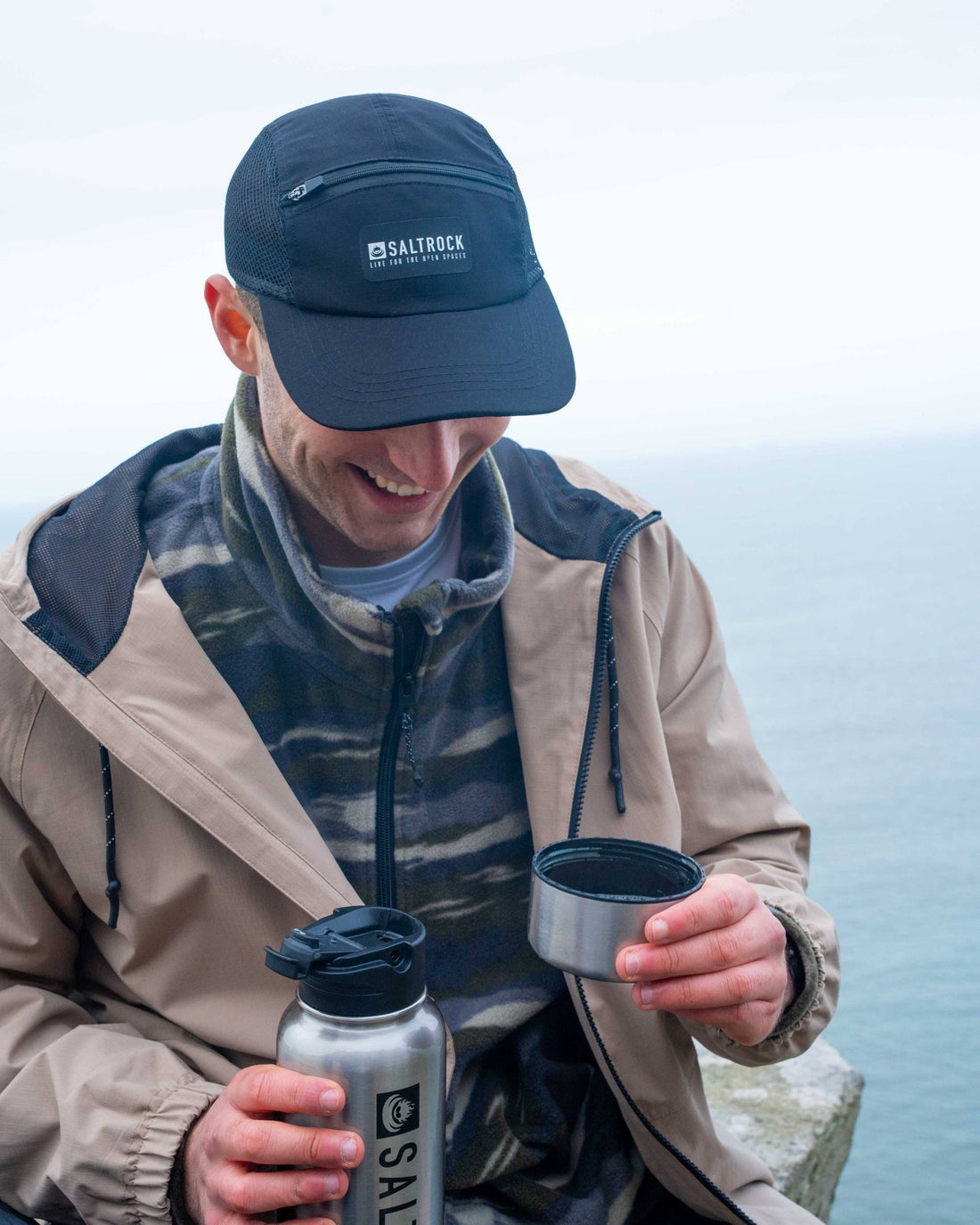 Breather - 5 Panel Tech Cap - Black